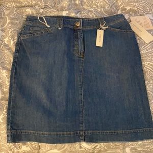 Jones New York stretch Jean skirt